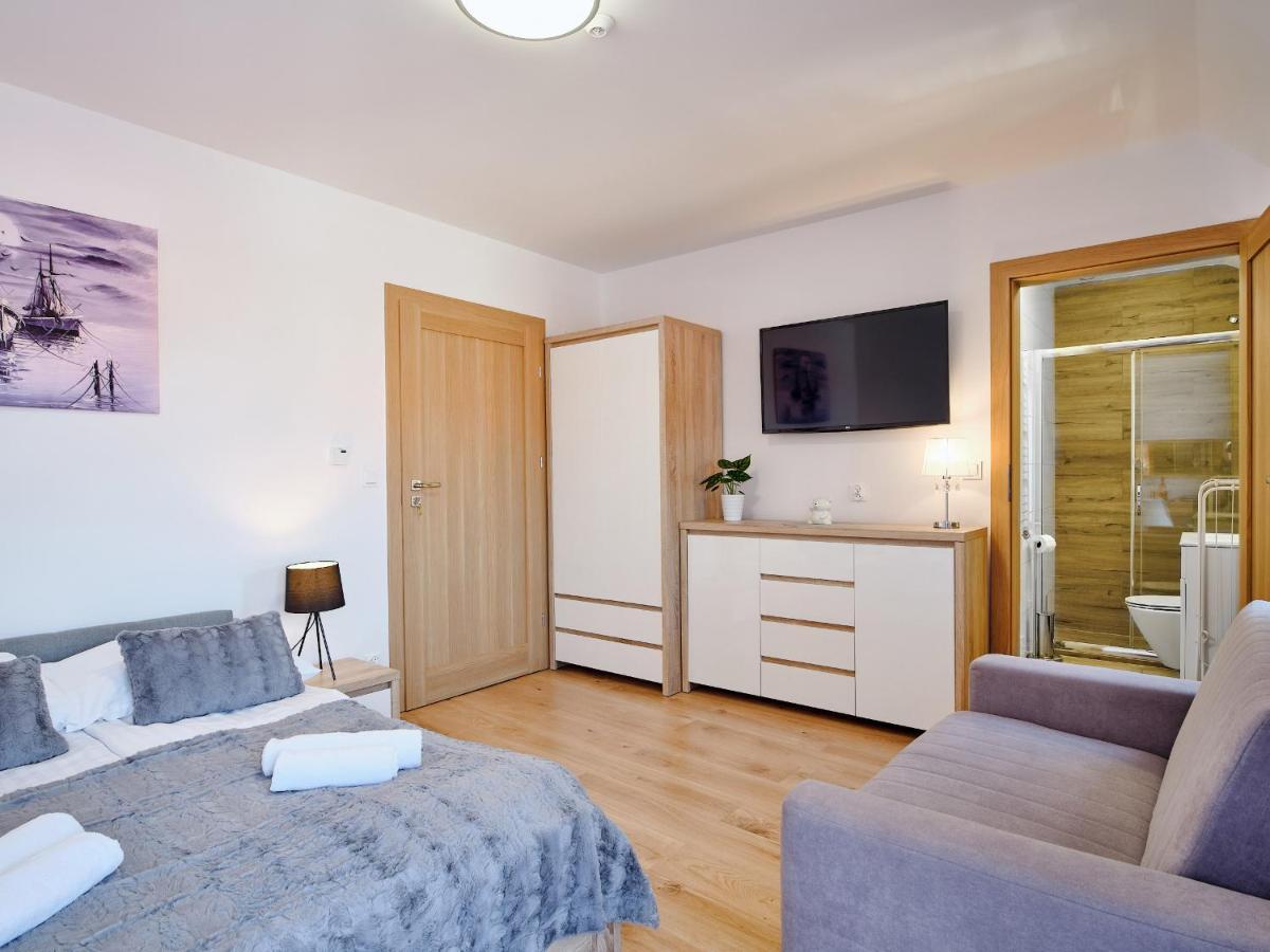 Villa Leba Pokoje & Apartamenty Ngoại thất bức ảnh