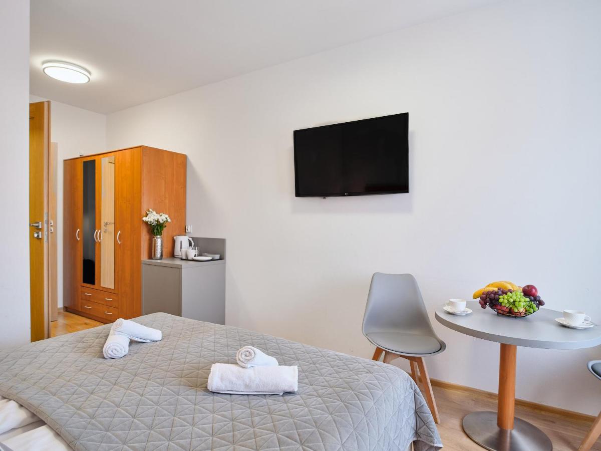 Villa Leba Pokoje & Apartamenty Ngoại thất bức ảnh