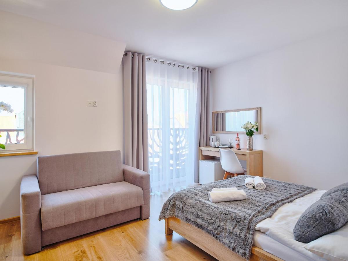 Villa Leba Pokoje & Apartamenty Ngoại thất bức ảnh